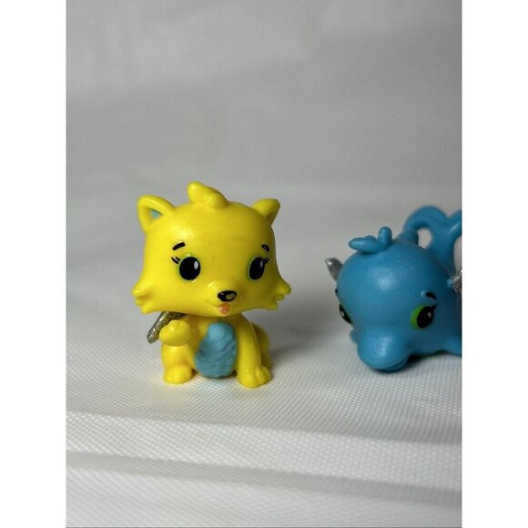 Hatchimals Mini Figures CollEGGtibles 1" Lot Of 3 Characters E1 - Picture 2 of 5